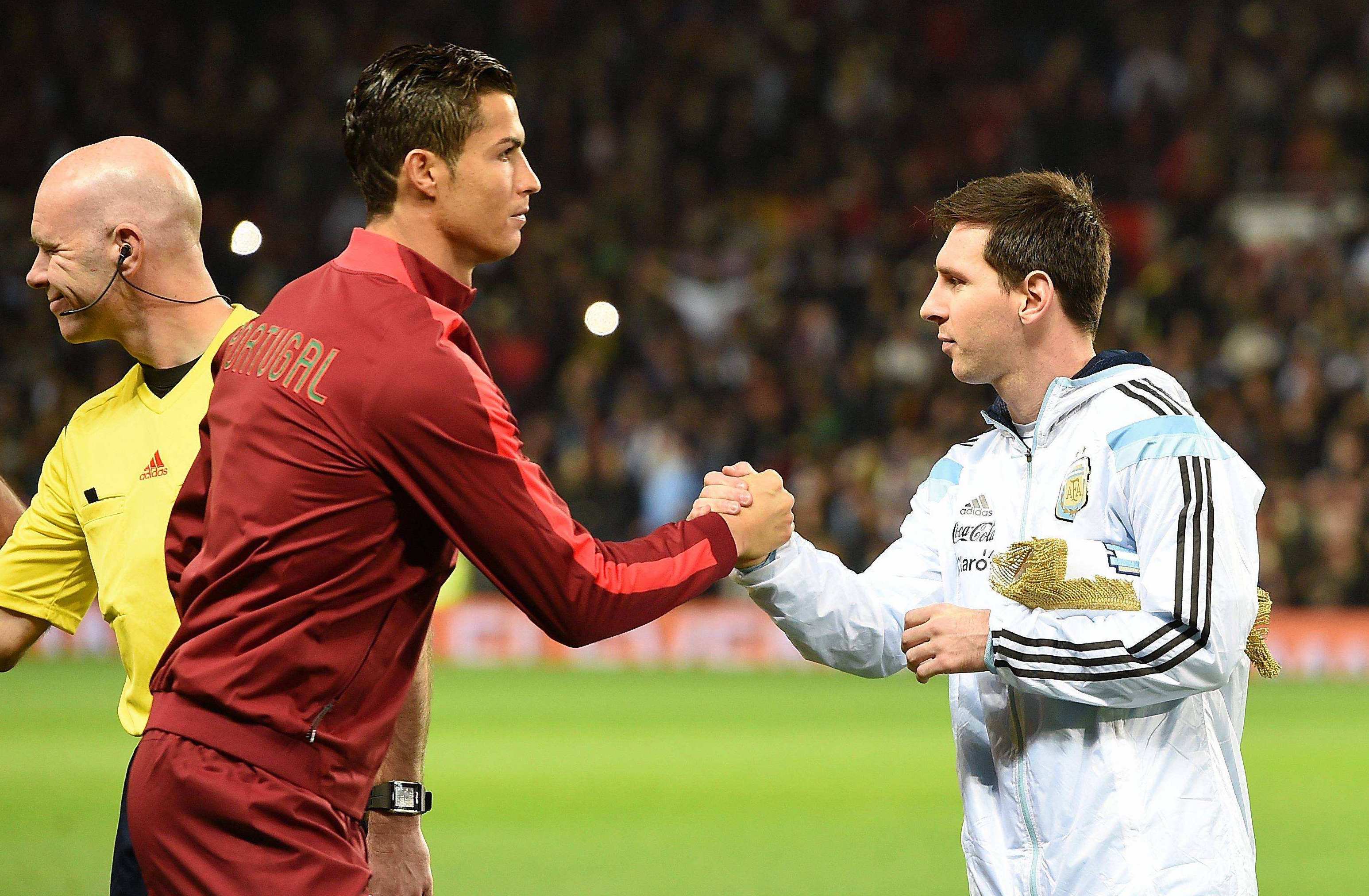 九游娱乐-包含字母哥巅峰对决，梅西与40激战MAD分钟，爆冷胜负难料！的词条