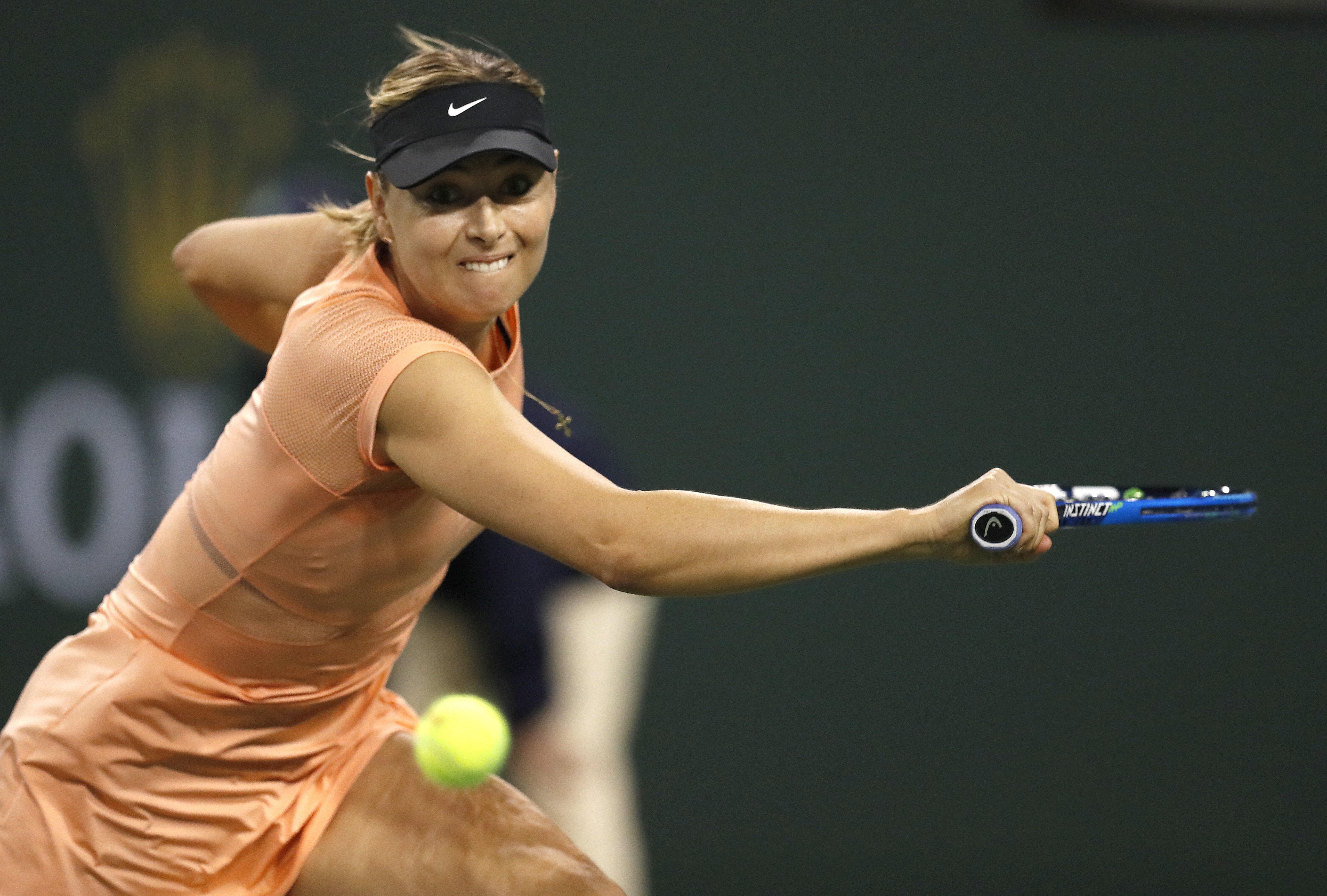 九游体育-关于莎拉波娃在雄鹿比赛中高光表现，败北引发热议！的信息